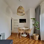 Apartment Lm Art *